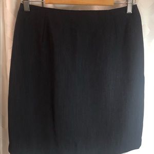 Alia pencil skirt black color size 6